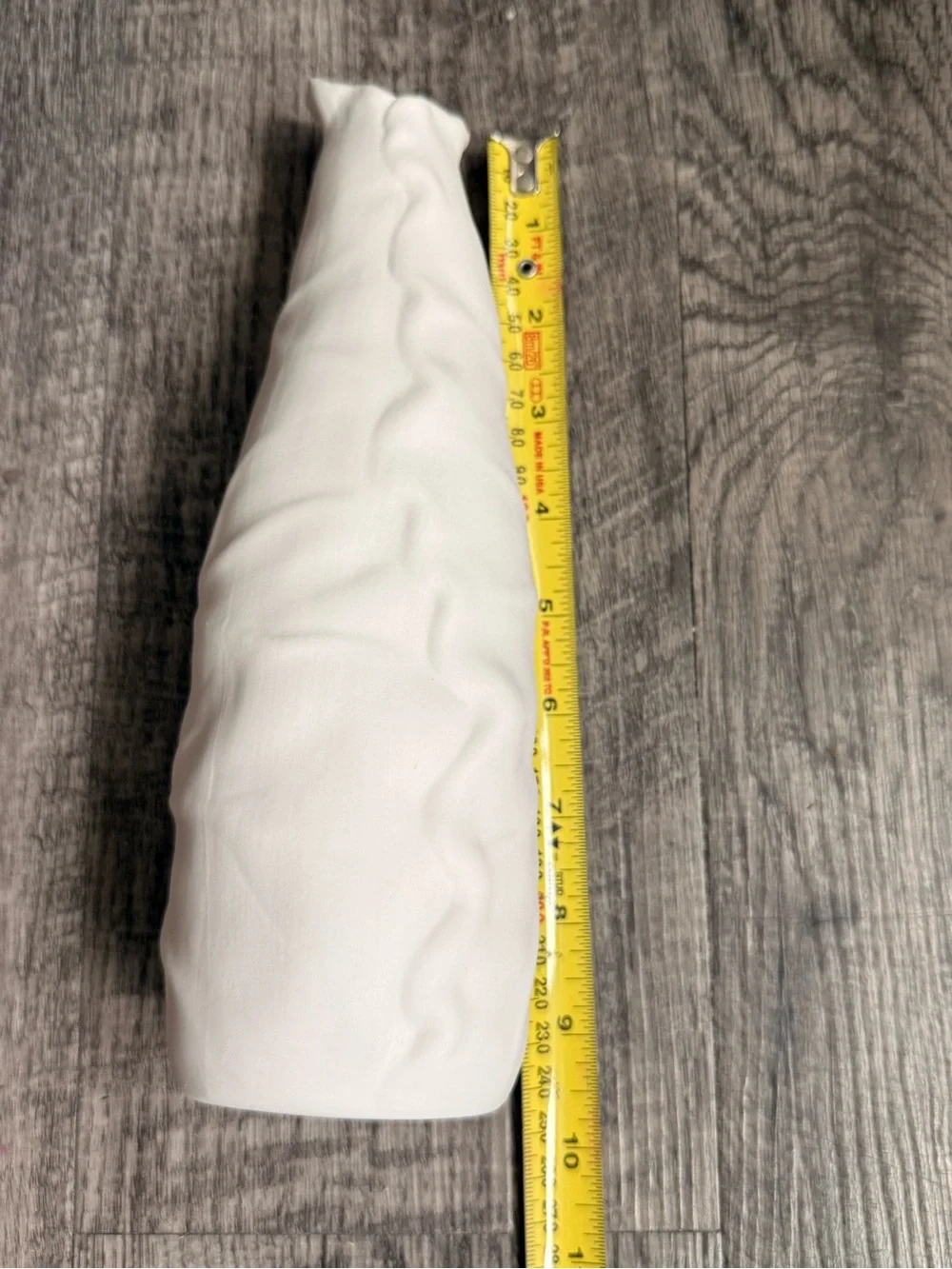 Neutral White Ceramic Leaf Vase Set of 3 - Home Accents